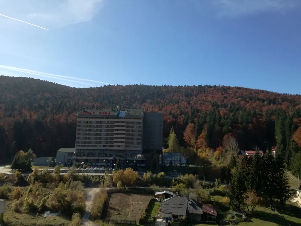 Românii au luat cu asalt Prahova în minivacanţa de Rusalii! Care au fost cele mai căutate stațiuni