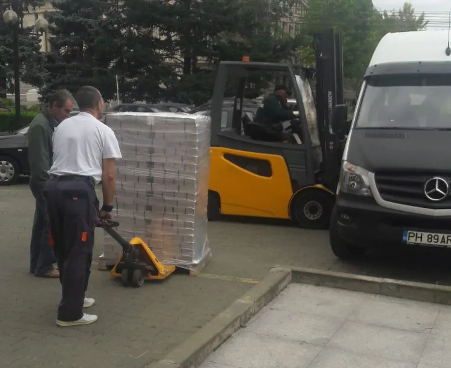 Pregătiri pentru Refendum. În Prahova au ajuns buletinele de vot