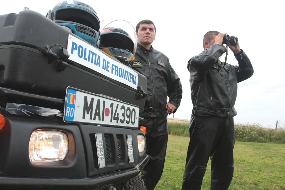 Prahovean depistat cu o mașină furată din Germania, la graniță la Ostrov