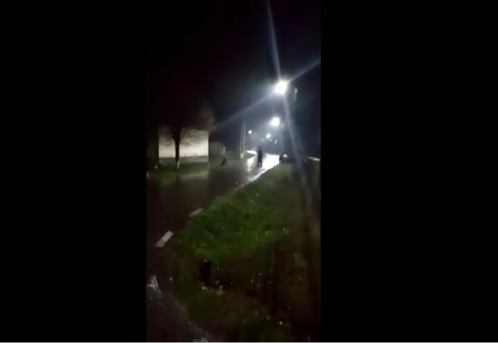 VIDEO| Momentul în care polițistul din Provița îl împușcă pe bărbatul recalcitrant