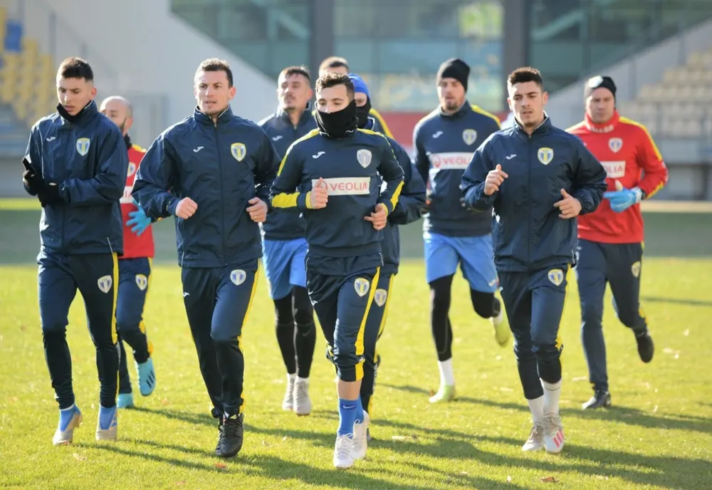 10 jucători au părăsit Petrolul în această iarnă! Lupii s-au reunit şi visează la promovarea în Liga 1!