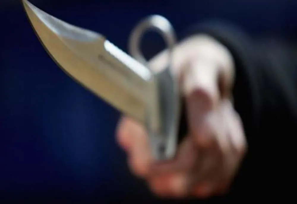 Tentativă de omor la Gura Vitioarei! Tânără în vârstă de numai 17 ani, înjunghiată de fostul iubit!