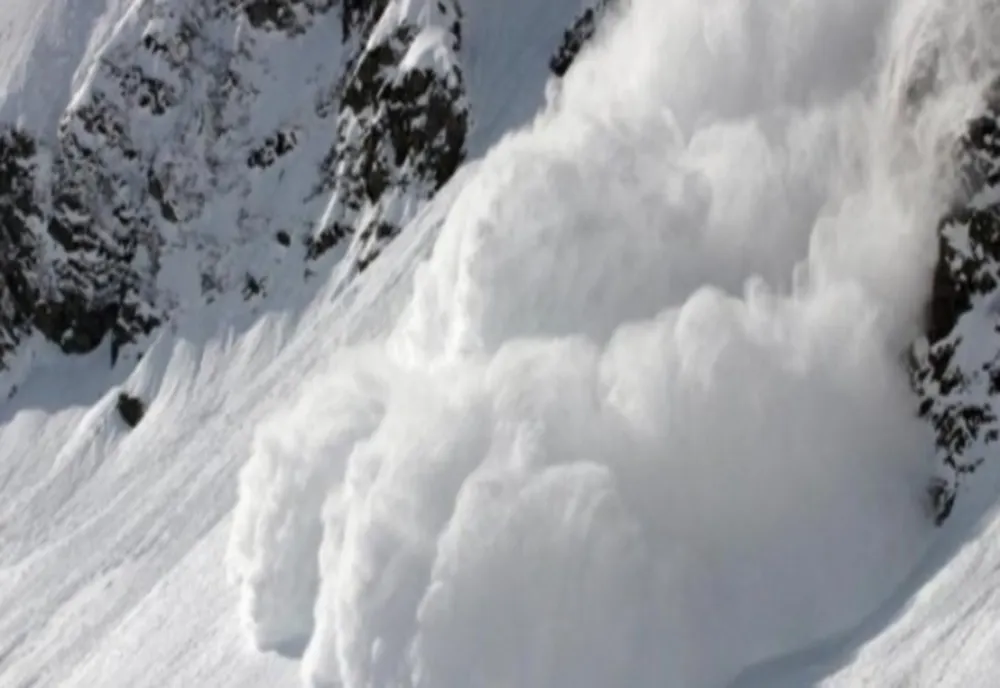 Pericol de avalanșă în Bucegi!