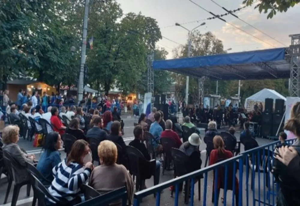 Ploieștenii, așteptați la «Week-end pe Bulevard"
