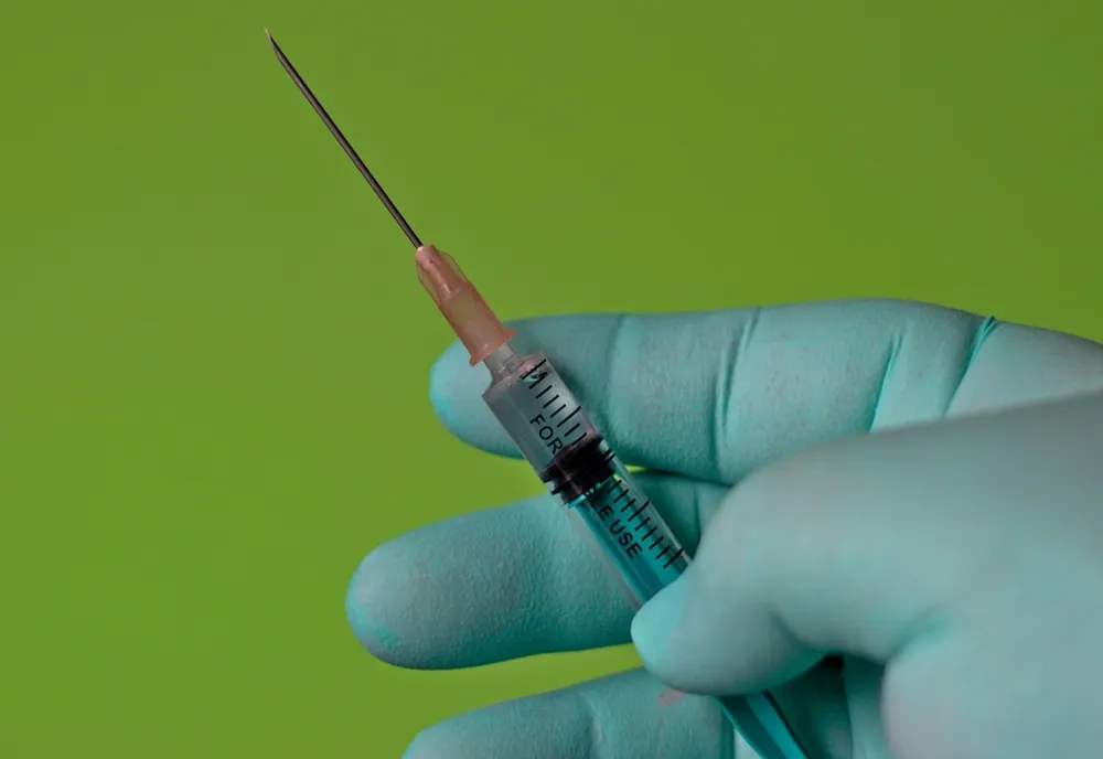 Controale de la Ministerul Educației în unitățile de învățământ unde rata de vaccinare a crescut spectaculos  