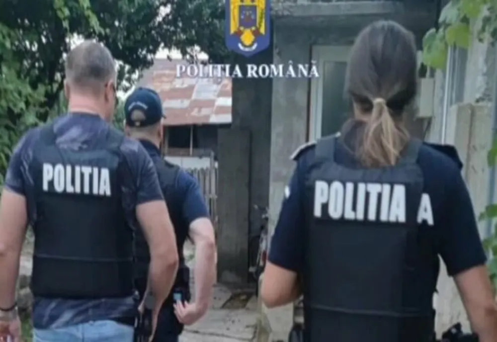 O nouă percheziție la Târgșoru Vechi, joi dimineață. Un tânăr este bănuit că ar fi furat mai multe instrumente muzicale