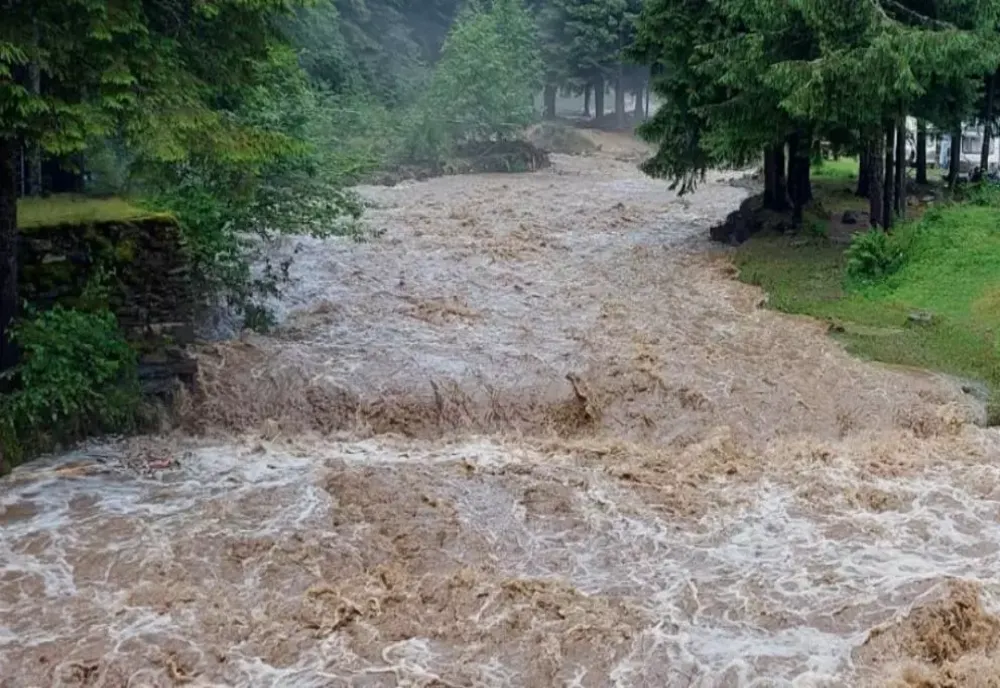 Risc de viituri pe râuri din Prahova
