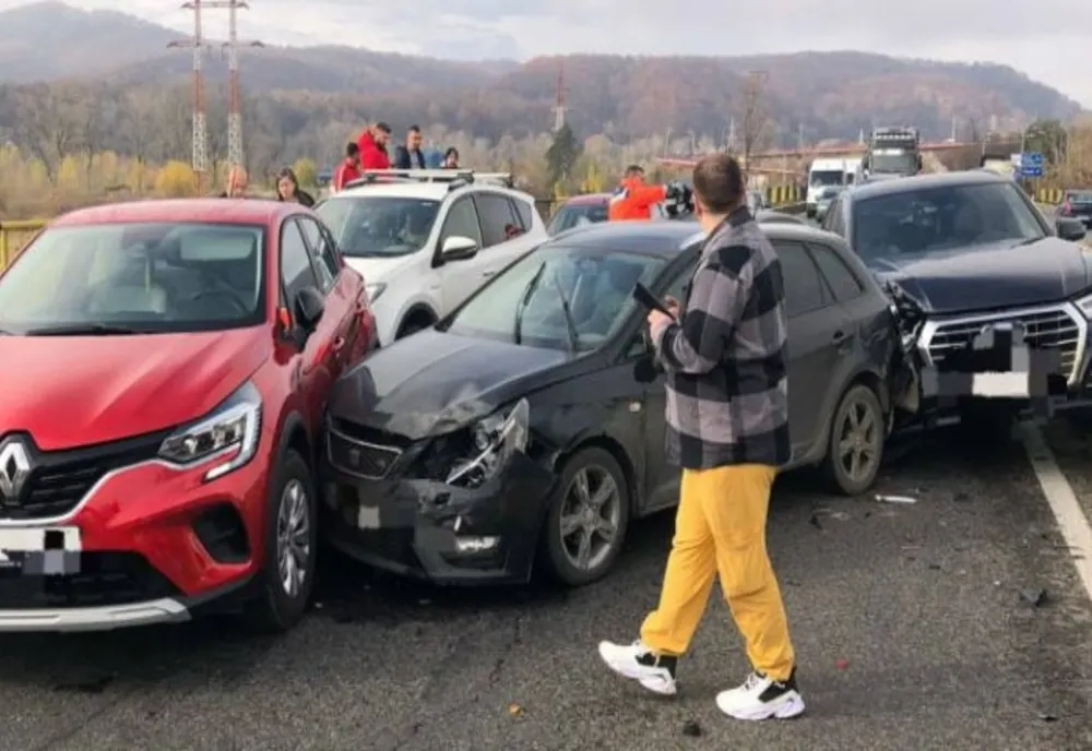 Coliziune în lanţ pe DN 1