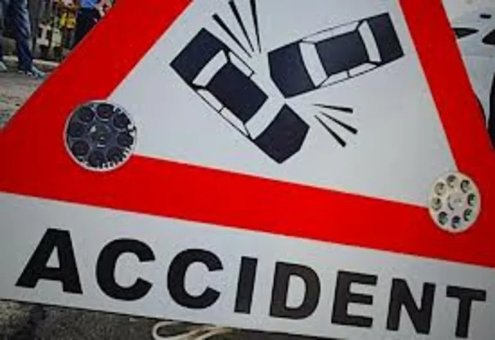 Accident pe DN1, în afara municipiului Câmpina. Trafic restricționat pe o bandă pe sensul către Brașov