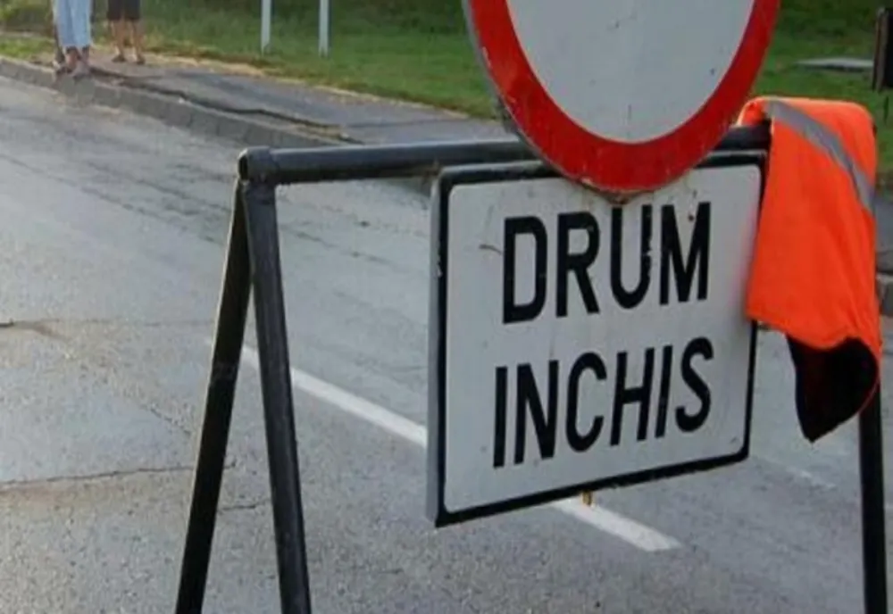Alunecare de teren pe DN1, în zona localităţii Breaza