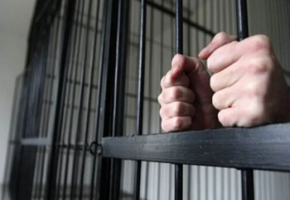 PĂRINŢII CARE ŞI-AU OMORÂT FETIŢA OPĂRIND-O - 20, RESPECTIV 22 DE ANI DE ÎNCHISOARE