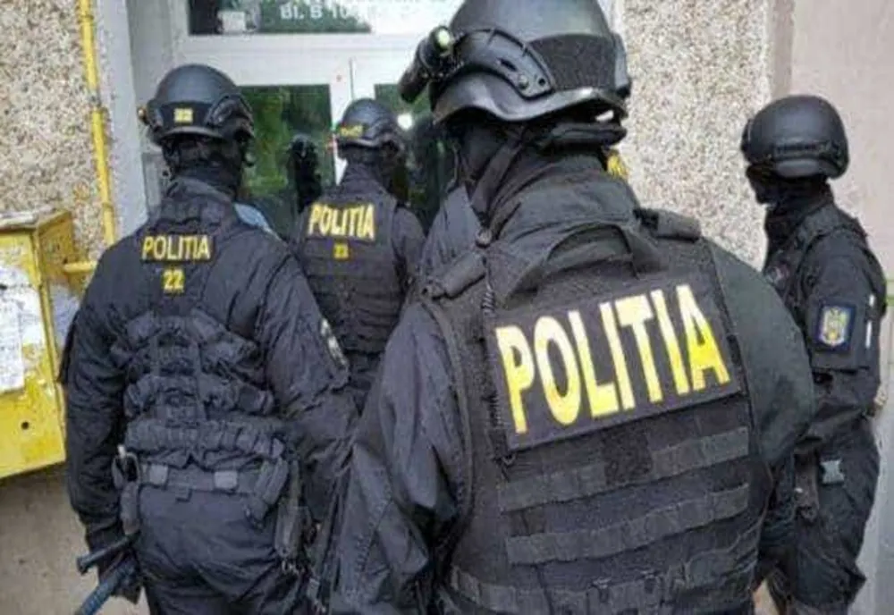 CAZ ȘOCANT ÎN PRAHOVA: ȘAPTE OAMENI ȚINUȚI ÎN SCLAVIE ȘI OBLIGAȚI SĂ MUNCEASCĂ 17 ORE PE ZI