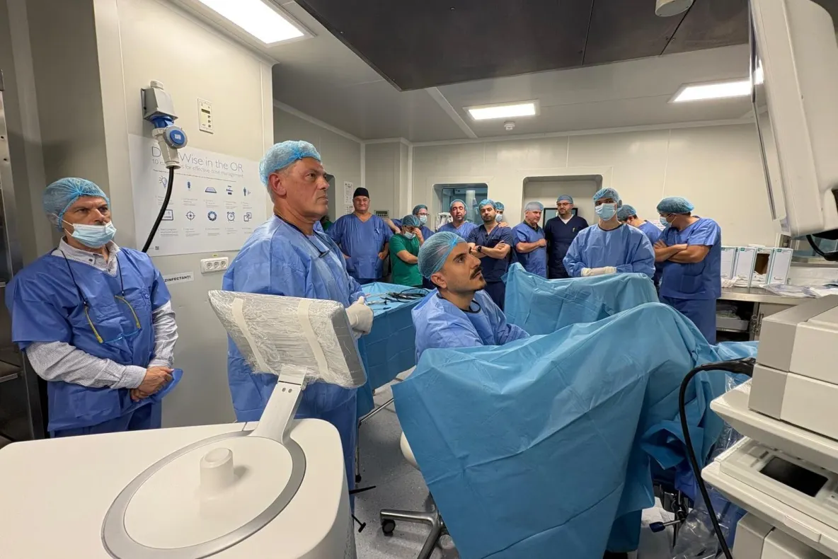 Premieră la Institutul Clinic Fundeni: intervenții HoLEP cu tehnologia MOSES, o tehnologie de ultimă generație în tratamentul minim invaziv al adenomului de prostată