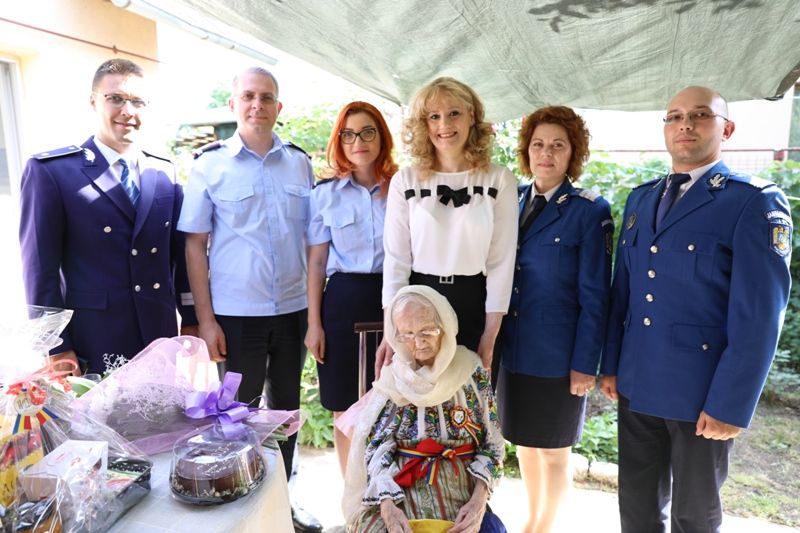 FOTO&amp;VIDEO | Campania ”O viață cât un Centenar”. Poveștile de viață ale centenarilor prahoveni