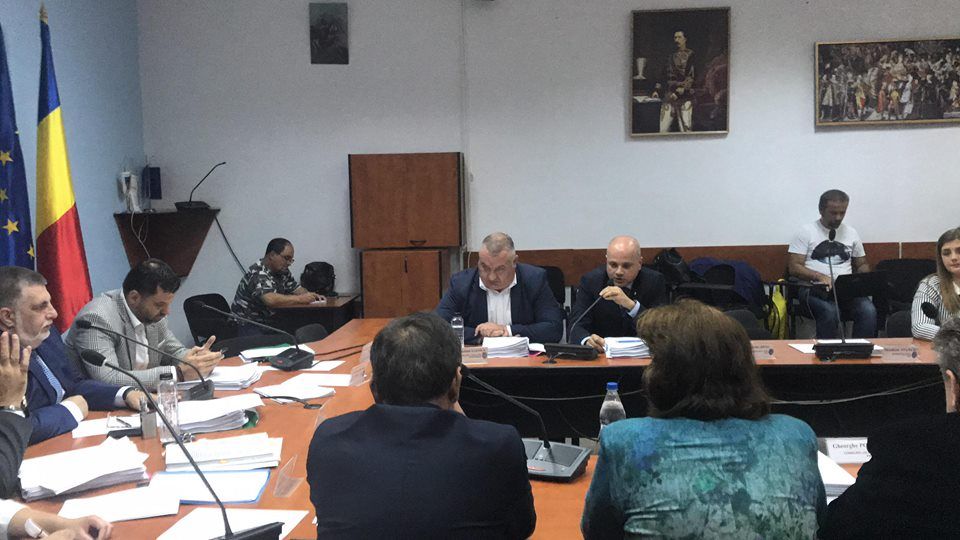 Scandal în Consiliul Local Ploiești! Se cere sancționarea primarului Adrian Dobre