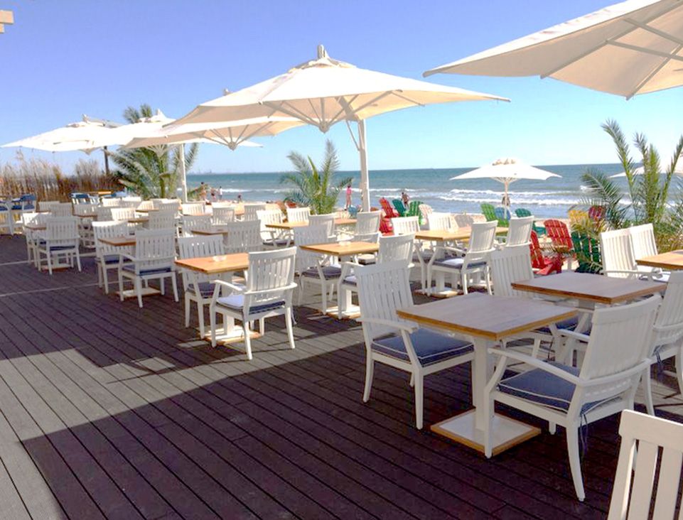 Întâlnire de gradul 0 între trei grei ai PNL la ”restaurantul milionarilor” din Mamaia! Blaga, Videanu și Dumitrescu, discuții despre viitorul partidului