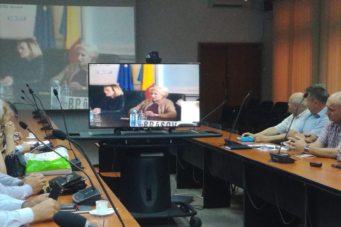 PRAHOVA, afectată de calamități! Autorităţile locale cer fonduri guvernamentale pentru reparaţii în 10 localităţi