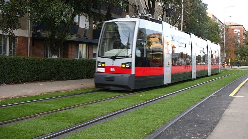 Protocol între Primăria Ploiești și Ministerul Dezvoltării privind achiziționarea de tramvaie și troleibuze