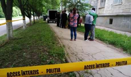 Tragedie în Ploiești! Un bărbat a murit după ce a căzut de pe bloc