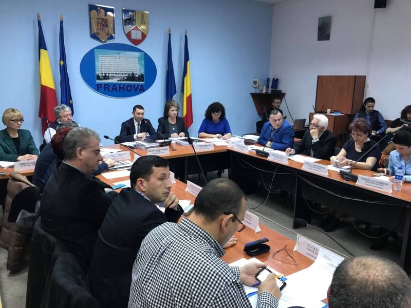 Asistența socială, o ”gaură neagră” pentru bugetul Consiliului Județean Prahova