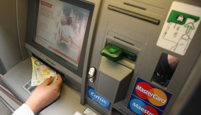 Tentativa de furt la un bancomat din Ploiești! Cum procedau hoții
