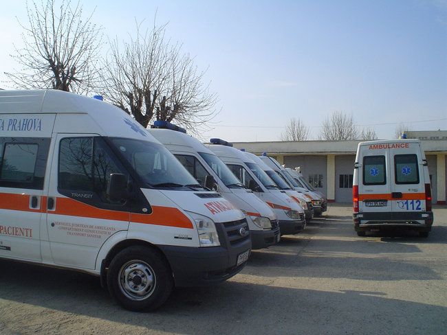 Panica s-a instaurat în rândul prahovenilor din cauza gripei! Numărul apelurilor la Ambulanță a crescut considerabil!