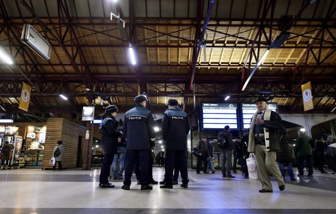 Persoana bănuită de alarmare falsă cu bombe la Gara de Nord București și Aeroportului Henri Coandă, depistată de polițiștii ploieșteni