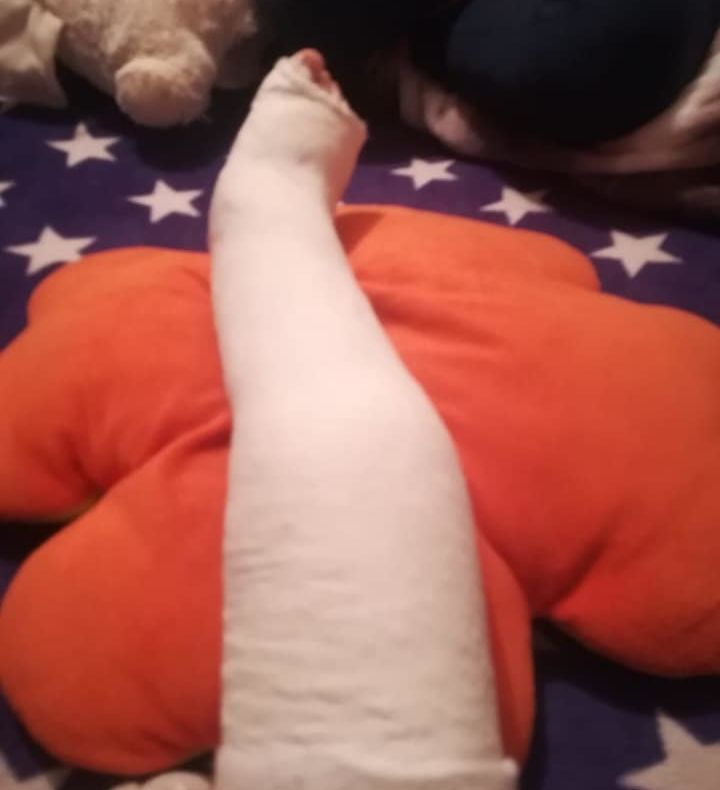 Anchetă la Spitalul de Pediatrie Ploieşti, după ce mama unui băieţel a acuzat că fiul său a fost tratat incorect