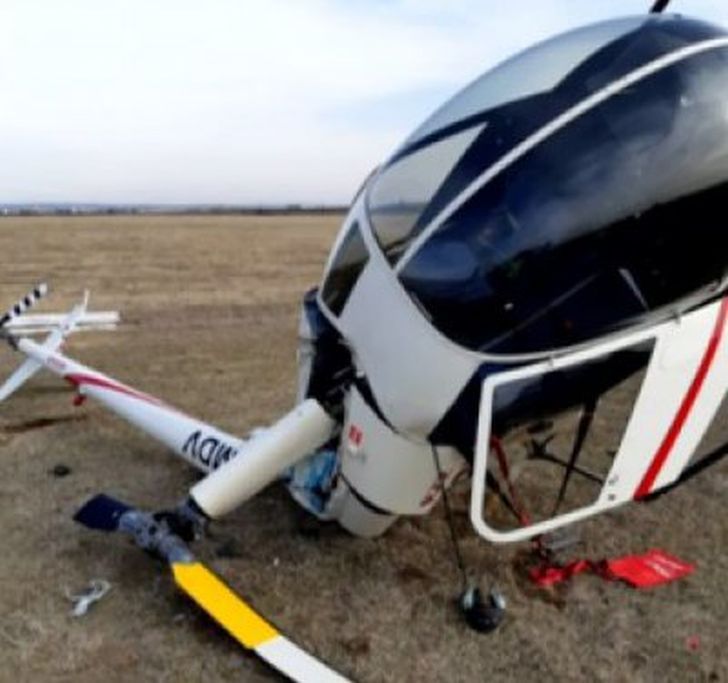 VIDEO Elicopter prăbușit la aterizare la Strejnic, în Prahova