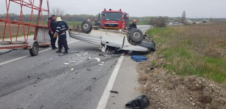 FOTO / VIDEO Accident rutier deosebit de grav, pe DN1A, la Stăncești, în Prahova!