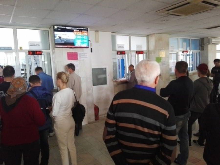 Închis la Paşapoarte şi Înmatriculări, în Prahova, între 26 aprilie şi 1 mai
