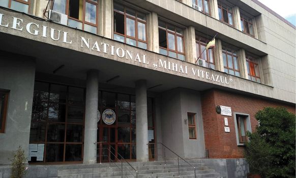 Olimpicii susţin examenele de bacalaureat la Ploieşti