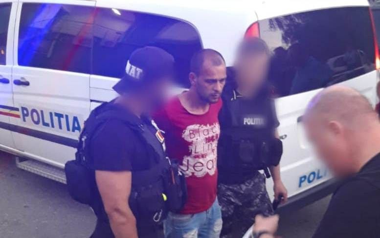 Prahoveanul care a evadat din închisoare a fost prins de polițiști