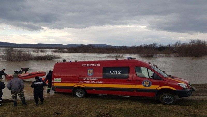 Tragedie în Prahova! Un bărbat a fost găsit mort într-un pârâu din Salcia