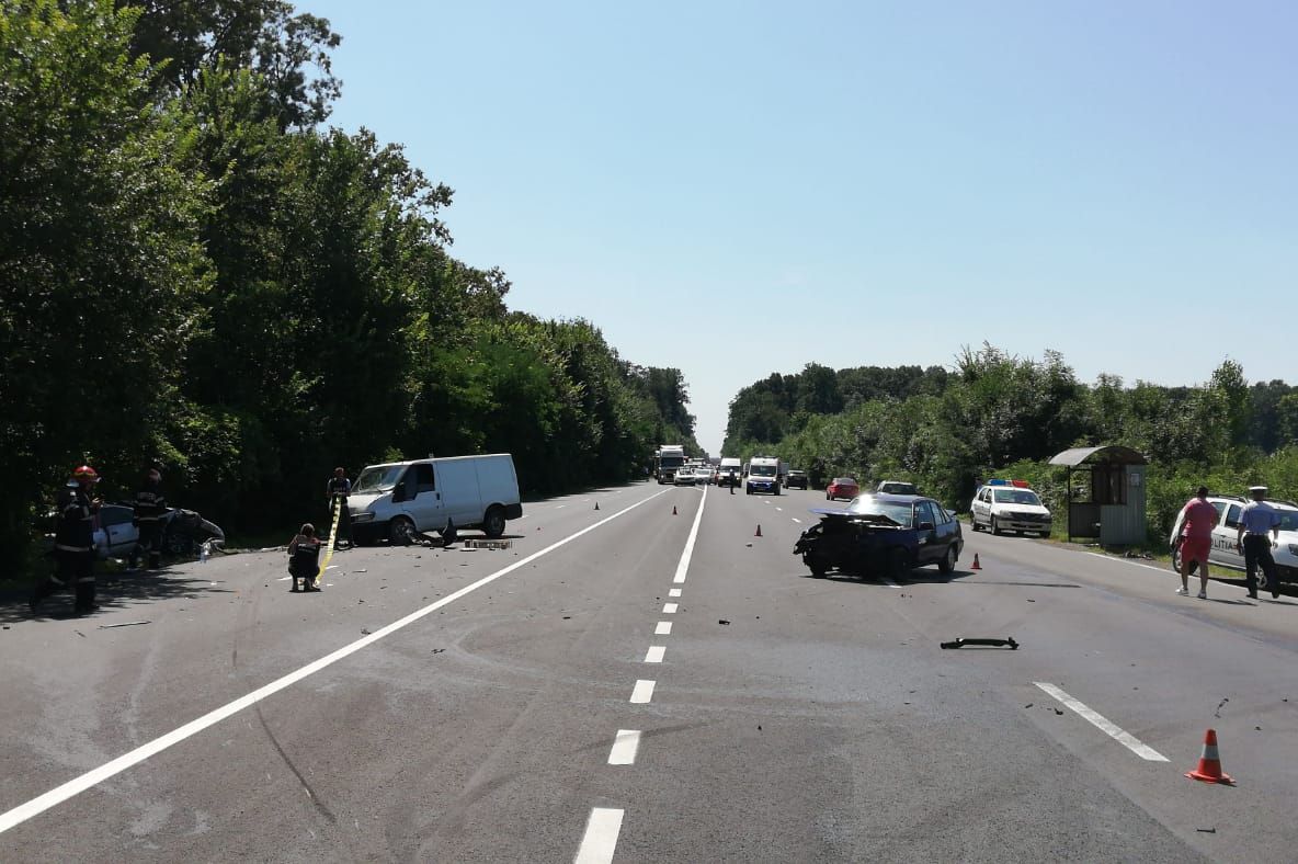 Accident pe DN1, la Puchenii Mari. Se circulă îngreunat către București