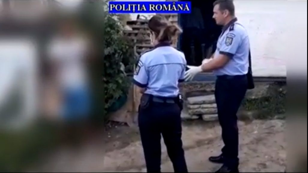 VIDEO| Persoană bănuită de cămătărie, șantaj și amenințare, reținută de polițiștii prahoveni