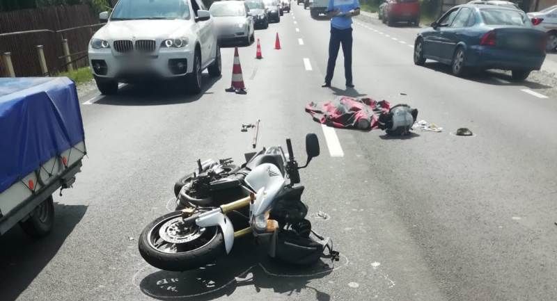 Accident mortal pe DN1, la Comarnic! Pieton lovit de o motocicletă