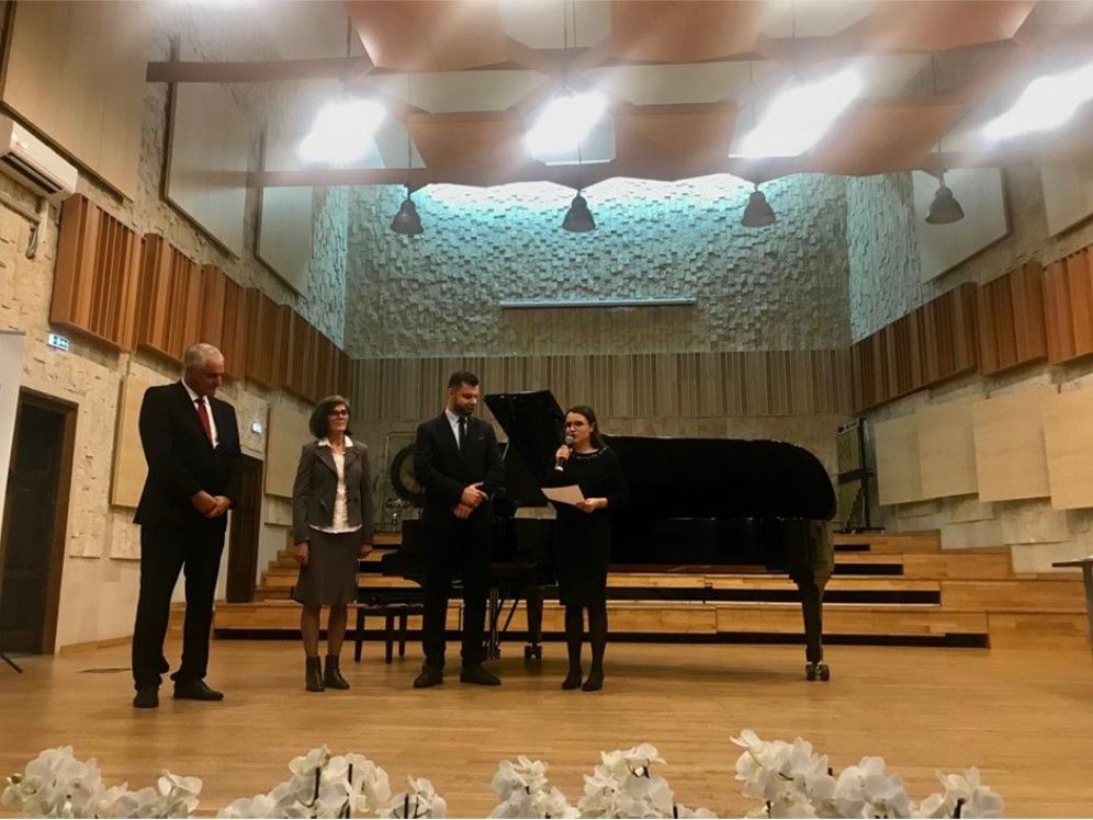 Elevul și profesorul anului, premiați de Primăria Ploiești