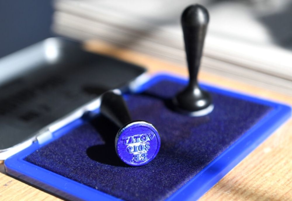 Alegeri prezidențiale. Urnele vor rămâne deschise până la miezul nopții