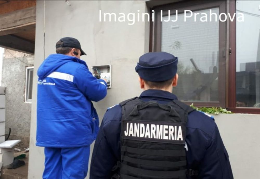 FOTO Jandarmii au dat iama în hoţii de curent din Mizil