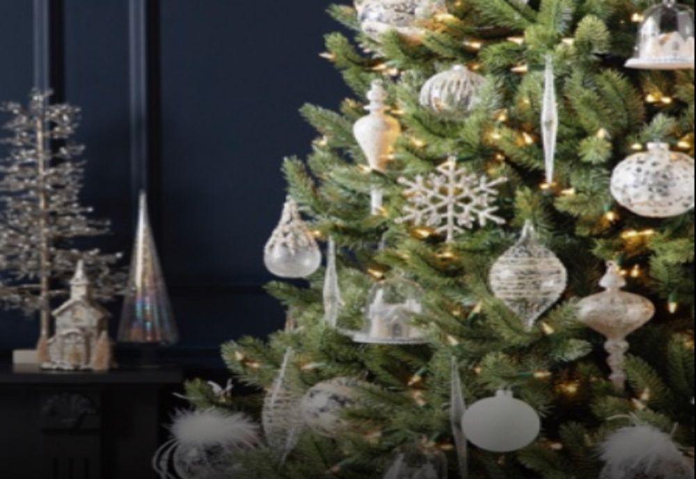 Tendințe în amenajarea bradului