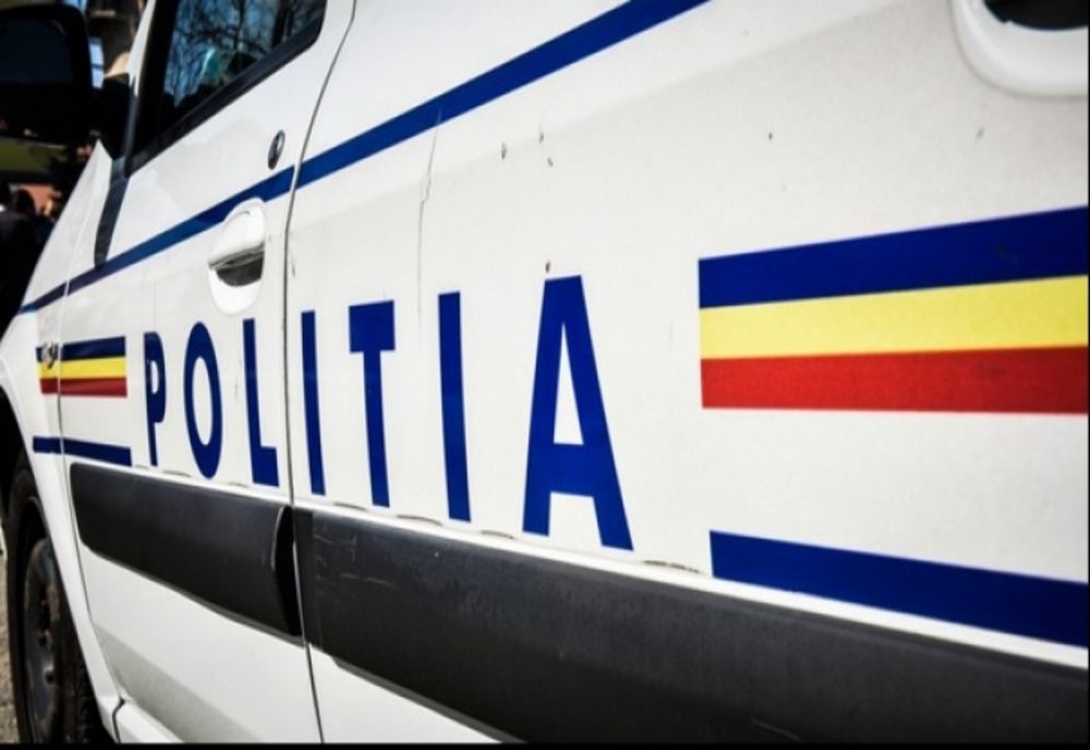 Maşină de poliţie implicată într-un accident pe DN1, la Sinaia