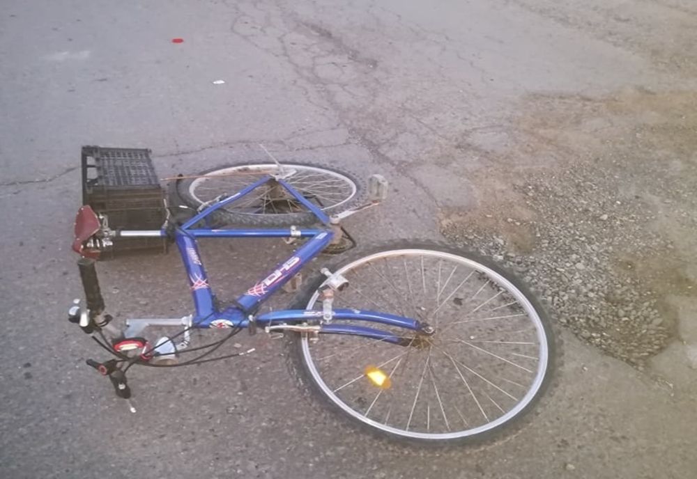 Biciclist a fost găsit mort, joi dimineață, pe DN 1B, în Prahova