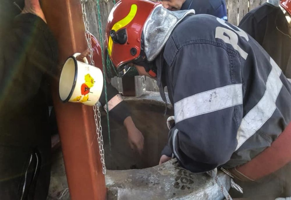 Cadavrul unui bărbat, descoperit într-o fântână din comuna Bucov