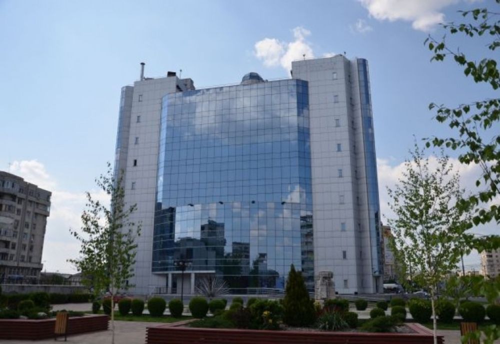 Ploieștiul riscă să piardă clădirea primăriei, dintr-o gafă a conducerii PNL și USR Prahova