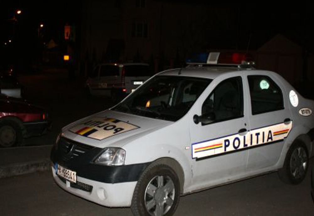 Tânăr atacat noaptea pe o stradă din Ploieşti