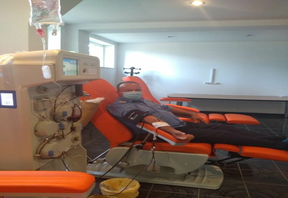 Un jandarm din Prahova a donat plasmă pentru bolnavii de Covid