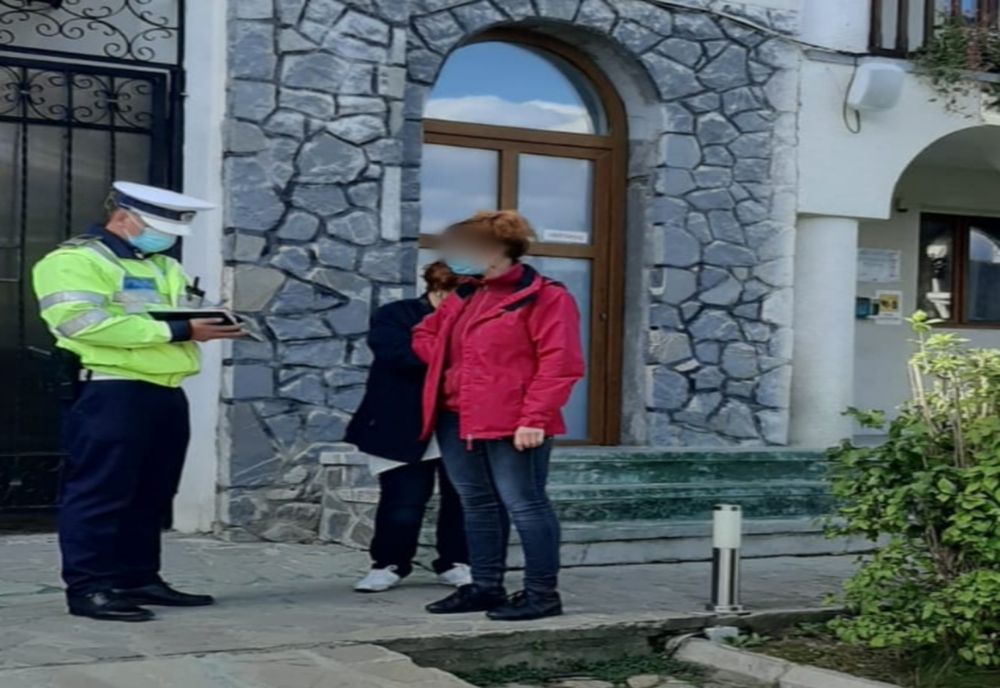Peste 130 de persoane, sancționate în Prahova pentru că nu purtau mască