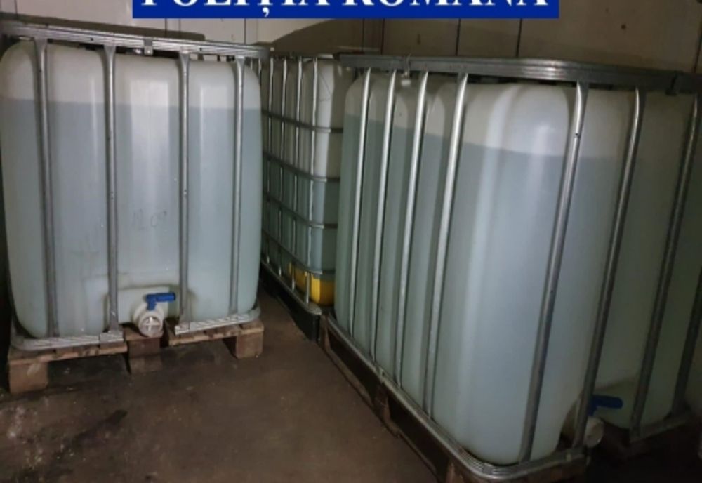 Percheziții în Prahova la persoane acuzate de producerea și comercializarea ilegală de produse accizabile