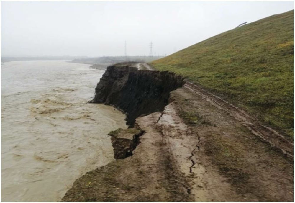 Digul de pe râul Teleajen, consolidat cu dale speciale